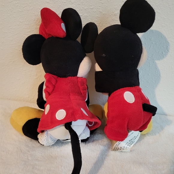 Mackey & Minnie Mouse Stuffed Animals - Picture 6 of 7